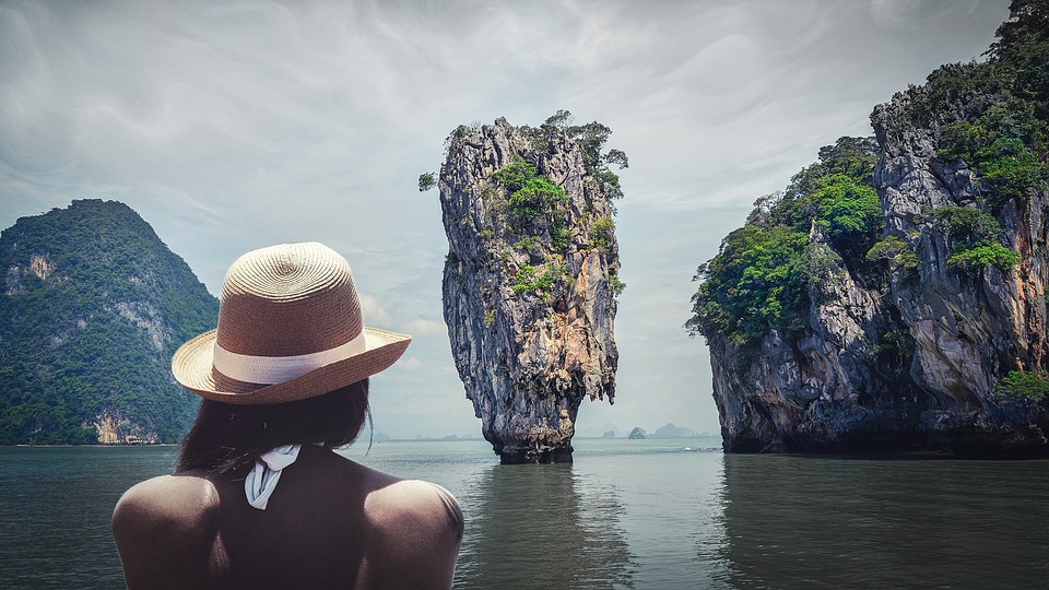 Gemütliche Bootsfahrt in der  Phang Nga Bucht & James Bond & Hong Island & Kanu