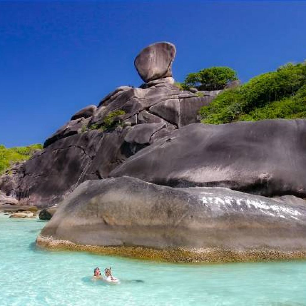 Similan Islands Schnorcheltour – Aussichtspunkt "Sail Rock" der Similan Inseln Thailand
