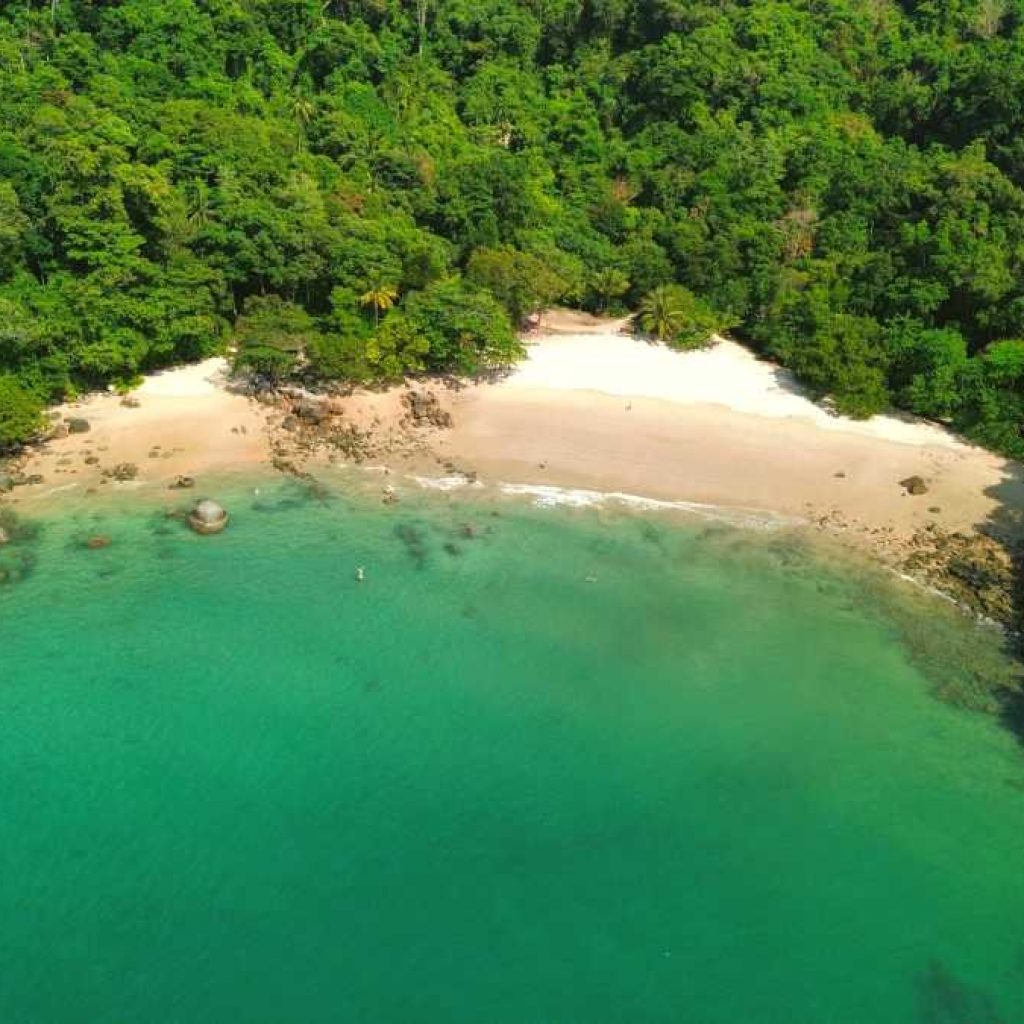 Versteckter Hat Lek Beach im Khao Lak Lamru Nationalpark – Ausflug auf eigene Faust
